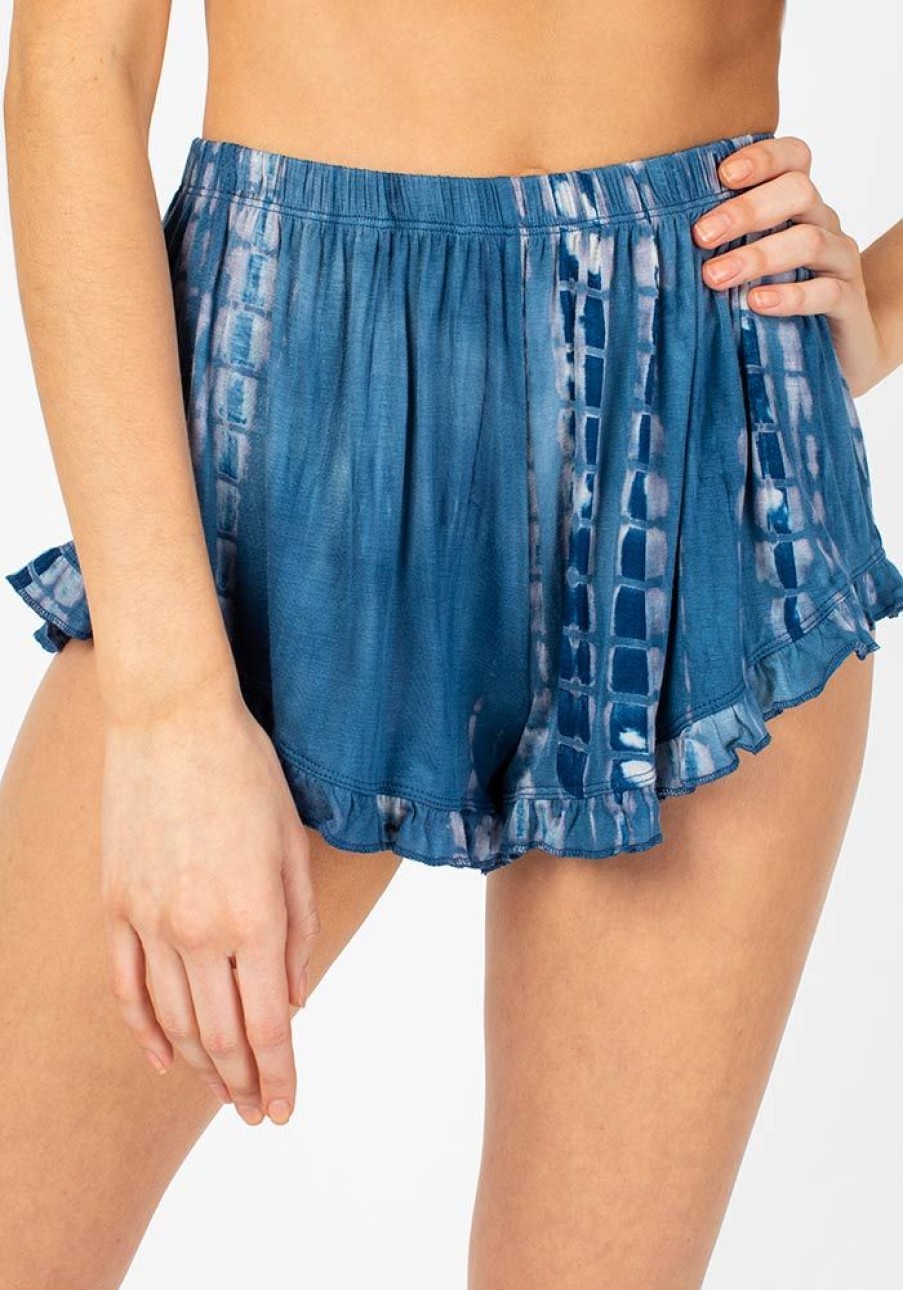 Styling Lazy Suricata | Navy Denim Ruffle Shorts M/L