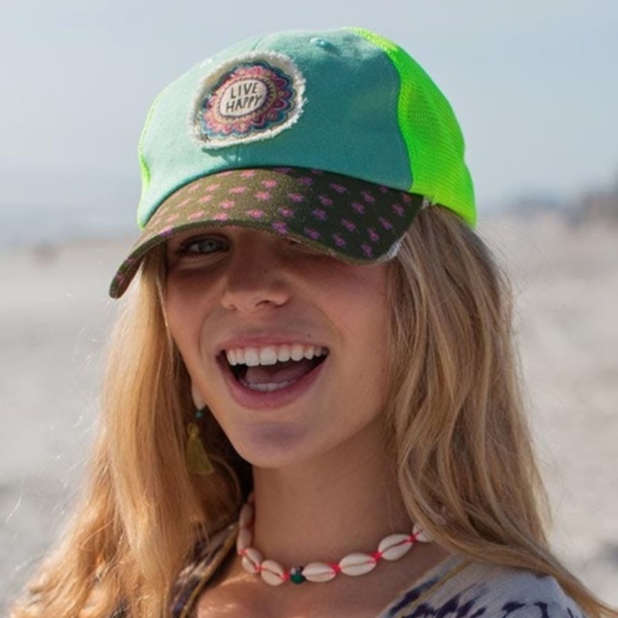 Styling Lazy Suricata | Hangout Hat | Live Happy